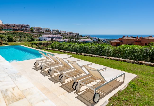 Villa à Casares - Villa Dona Julia 2410 Golf and Sea views Villa à Casares - Villa Dona Julia 2410 Golf and Sea views