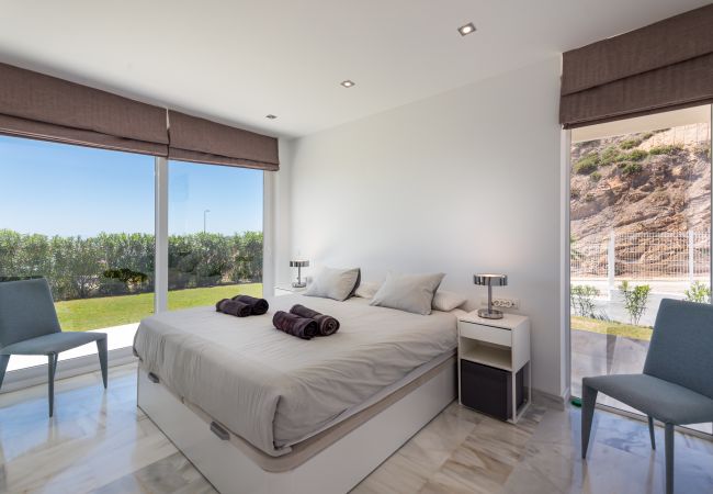 Villa à Casares - Villa Dona Julia 2410 Golf and Sea views Villa à Casares - Villa Dona Julia 2410 Golf and Sea views