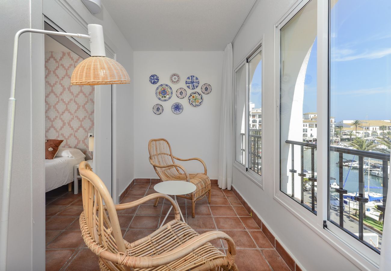 Appartement à Manilva - La Dorada 2443 First Sealine