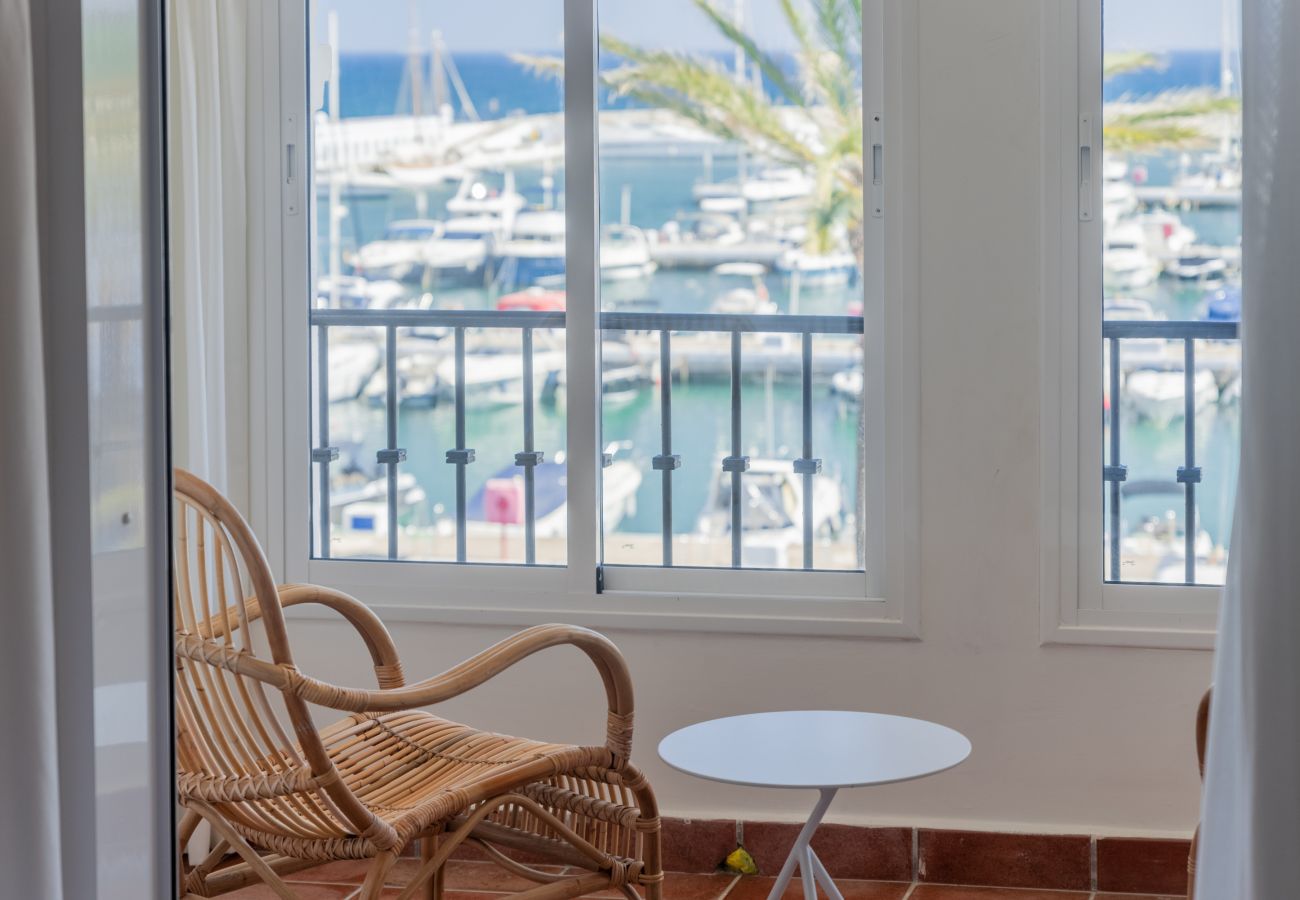 Appartement à Manilva - La Dorada 2443 First Sealine