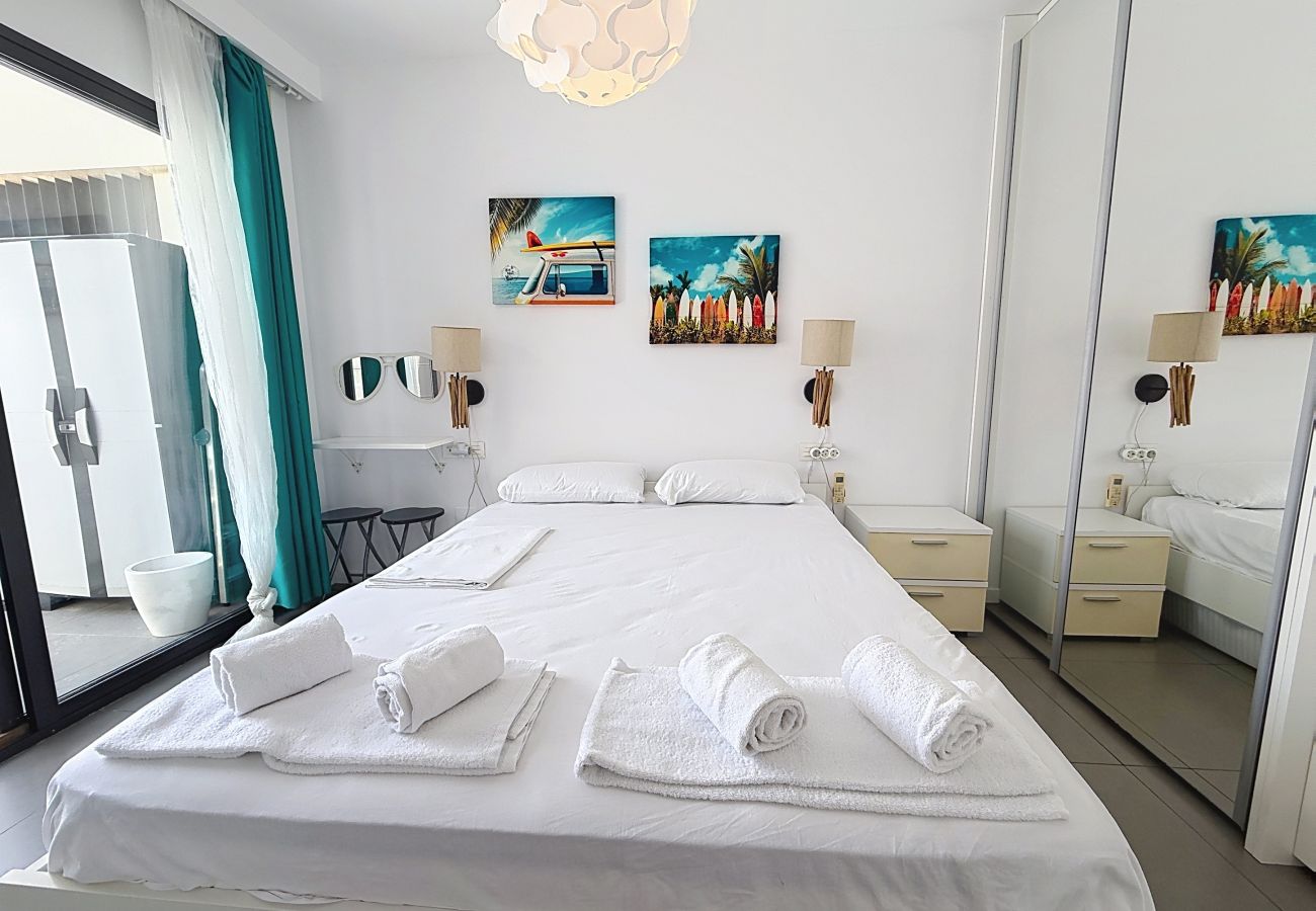 Appartement à Pilar de la Horadada - 3117 - PINK APPARTEMENT PLAYA ELISA APP 45