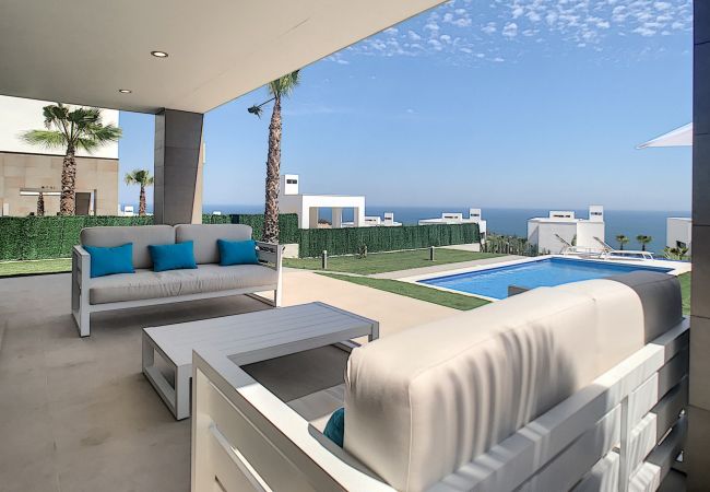 Villa in Manilva - Bahia de las Rocas 2254