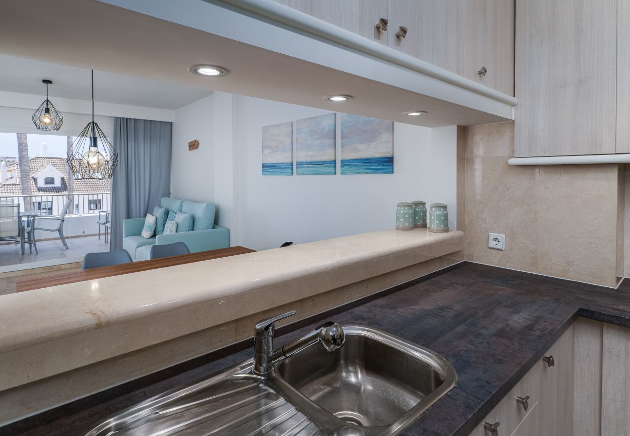 Appartement in Manilva - Playa Duquesa 2296 Pool View