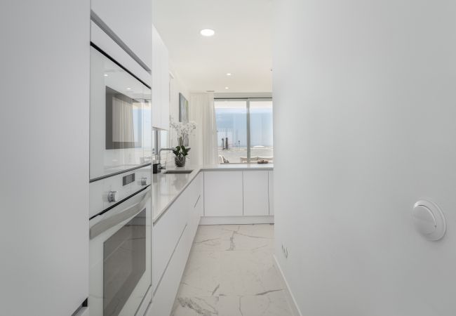 Villa in San Roque - Villa ELISEO 2400 private pool & sea view Villa in San Roque - Villa ELISEO 2400 private pool & sea view