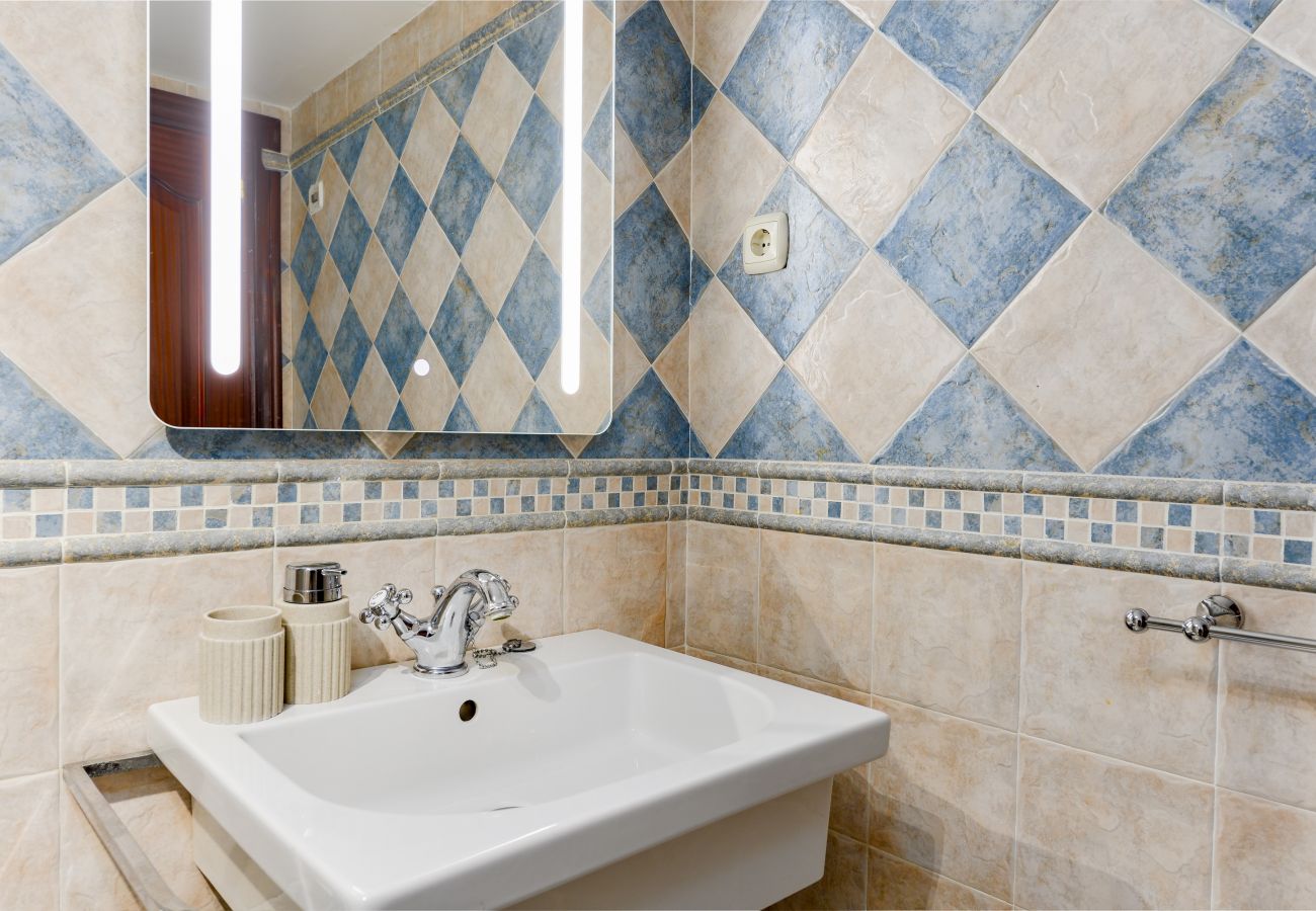 Appartement in Manilva - La Dorada 2443 First Sealine