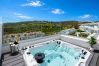 Huis in Manilva - GOLDEN VIEW 2318 JACUZZI & BEACH