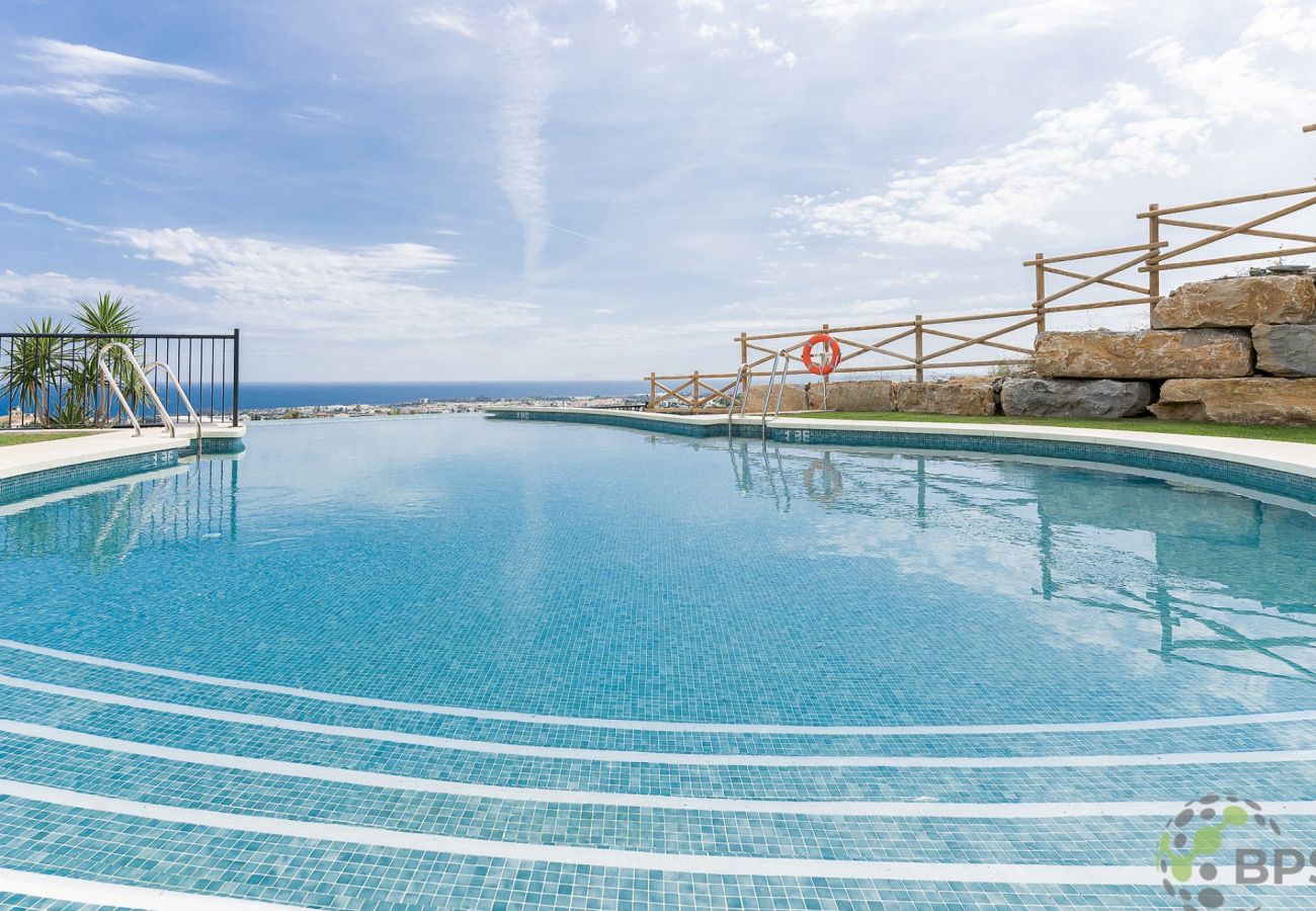Appartement in Estepona - Paraiso Pueblo Penthouse 2452 Sea & Golf View