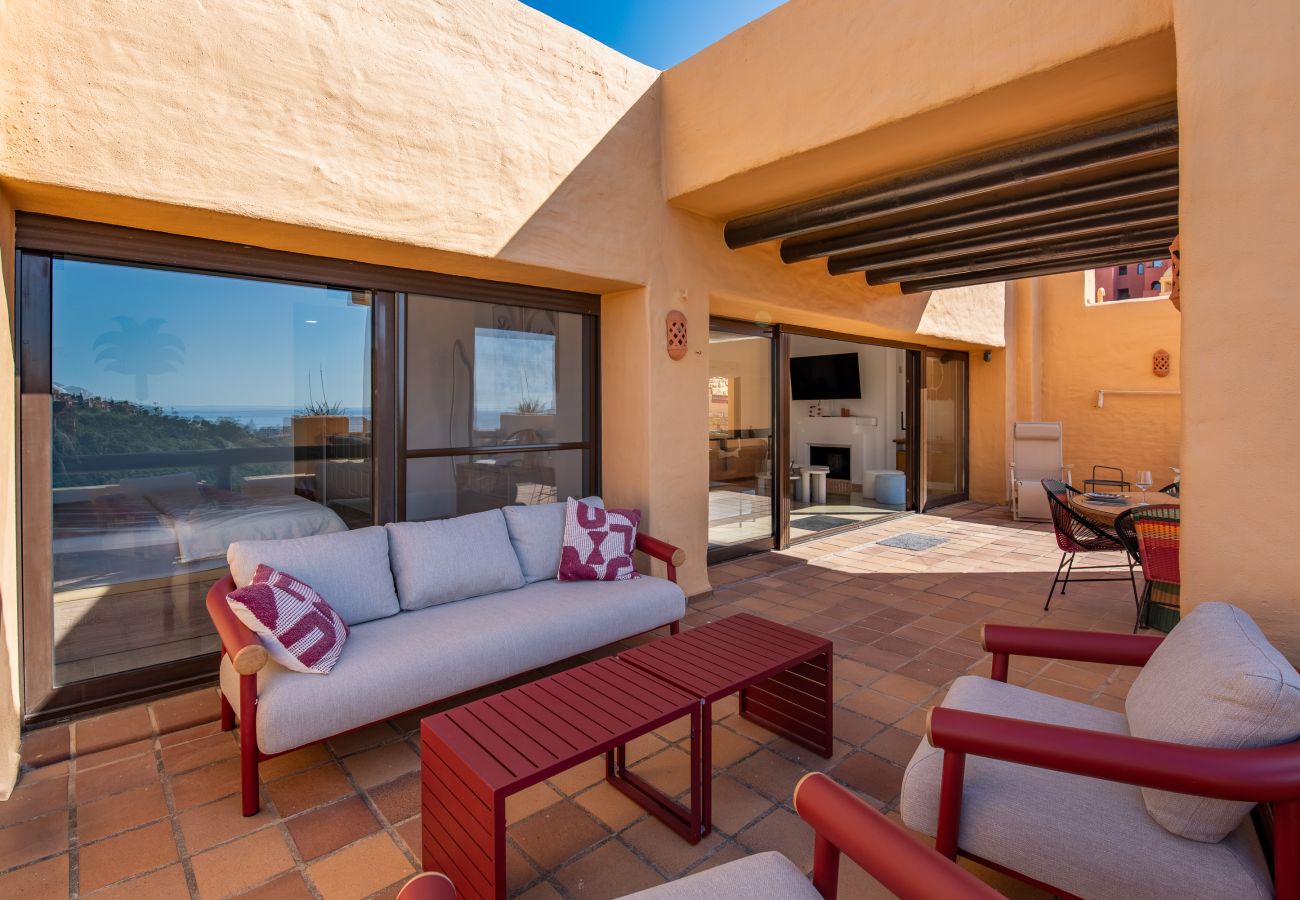 Appartement in Manilva - Coto Real Penthouse 2470 Naxos Sea-View