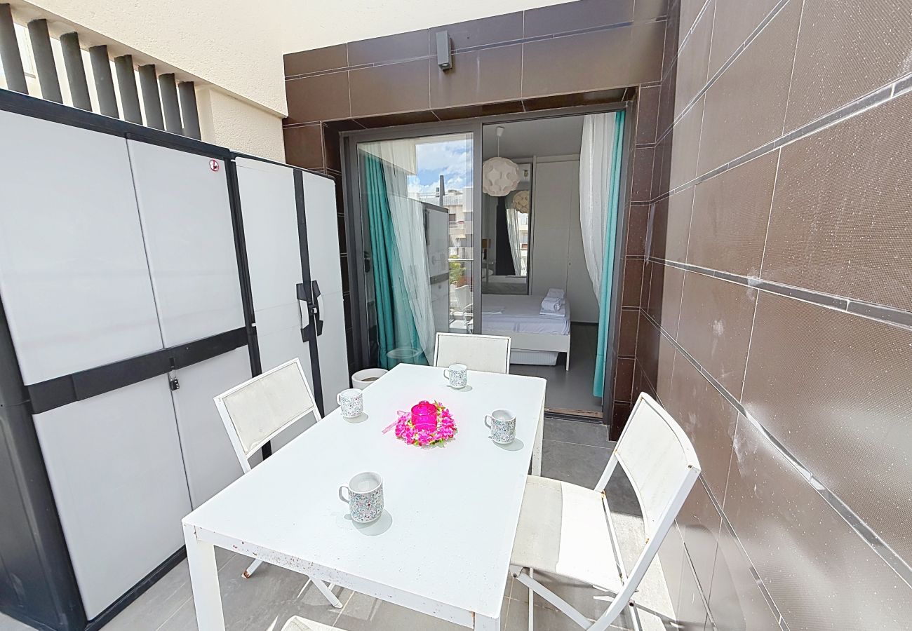 Appartement in Pilar de la Horadada - 3117 - PINK APPARTEMENT PLAYA ELISA APP 45