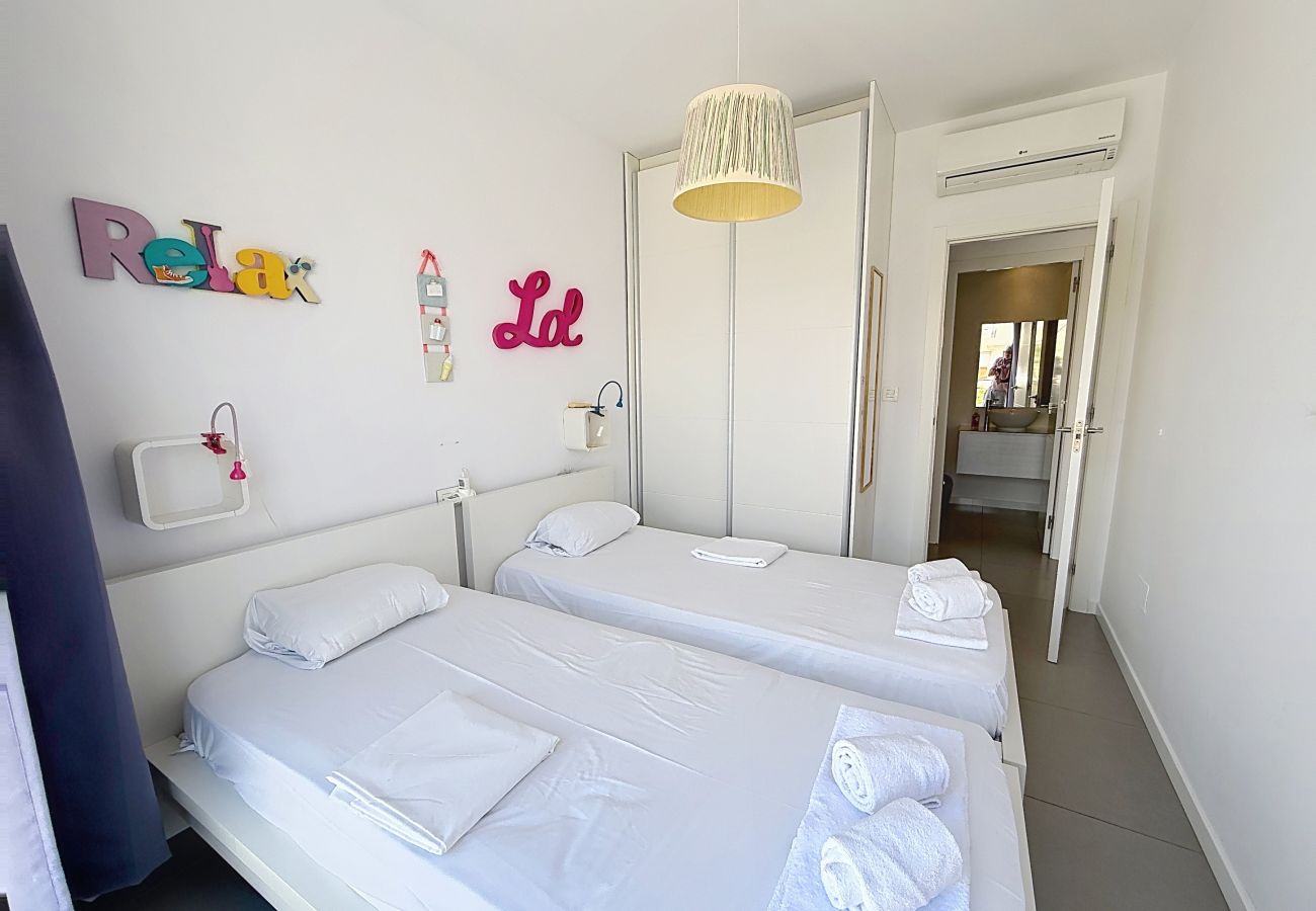 Appartement in Pilar de la Horadada - 3117 - PINK APPARTEMENT PLAYA ELISA APP 45