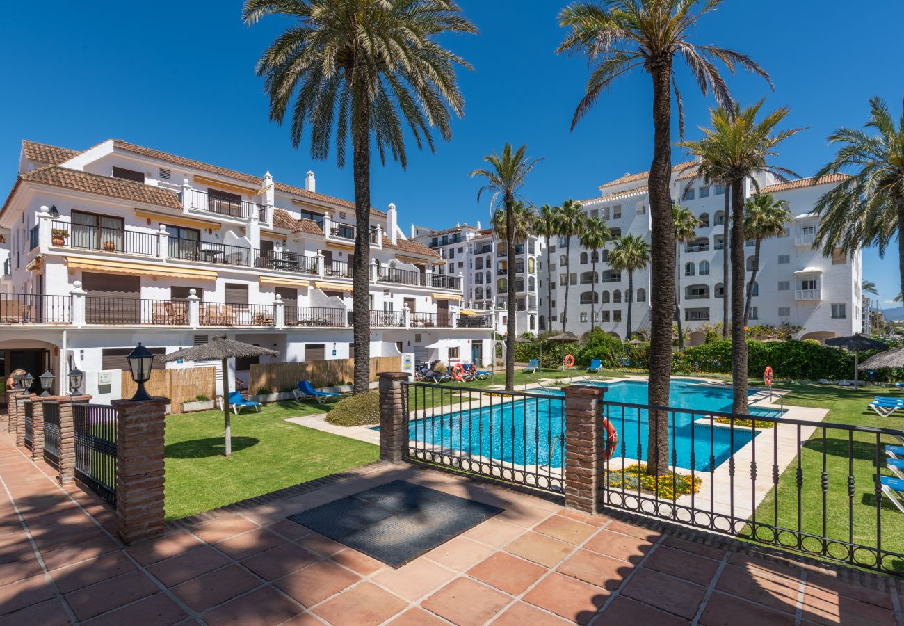 Appartement in Manilva - Marina Real 2474 Puerto Duquesa