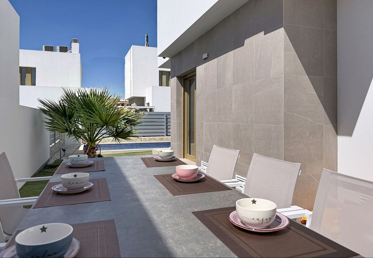 Villa in Orihuela - 3122 Malé 8